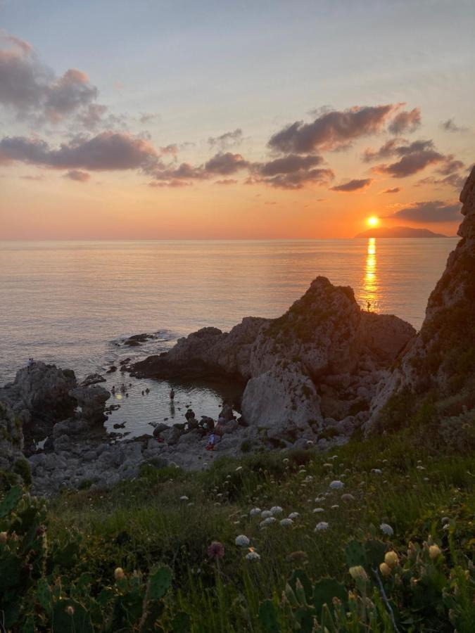 L'Antico Borgo Bed & Breakfast Milazzo Exterior foto