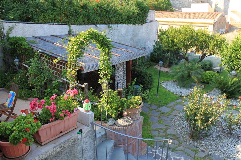 L'Antico Borgo Bed & Breakfast Milazzo Exterior foto
