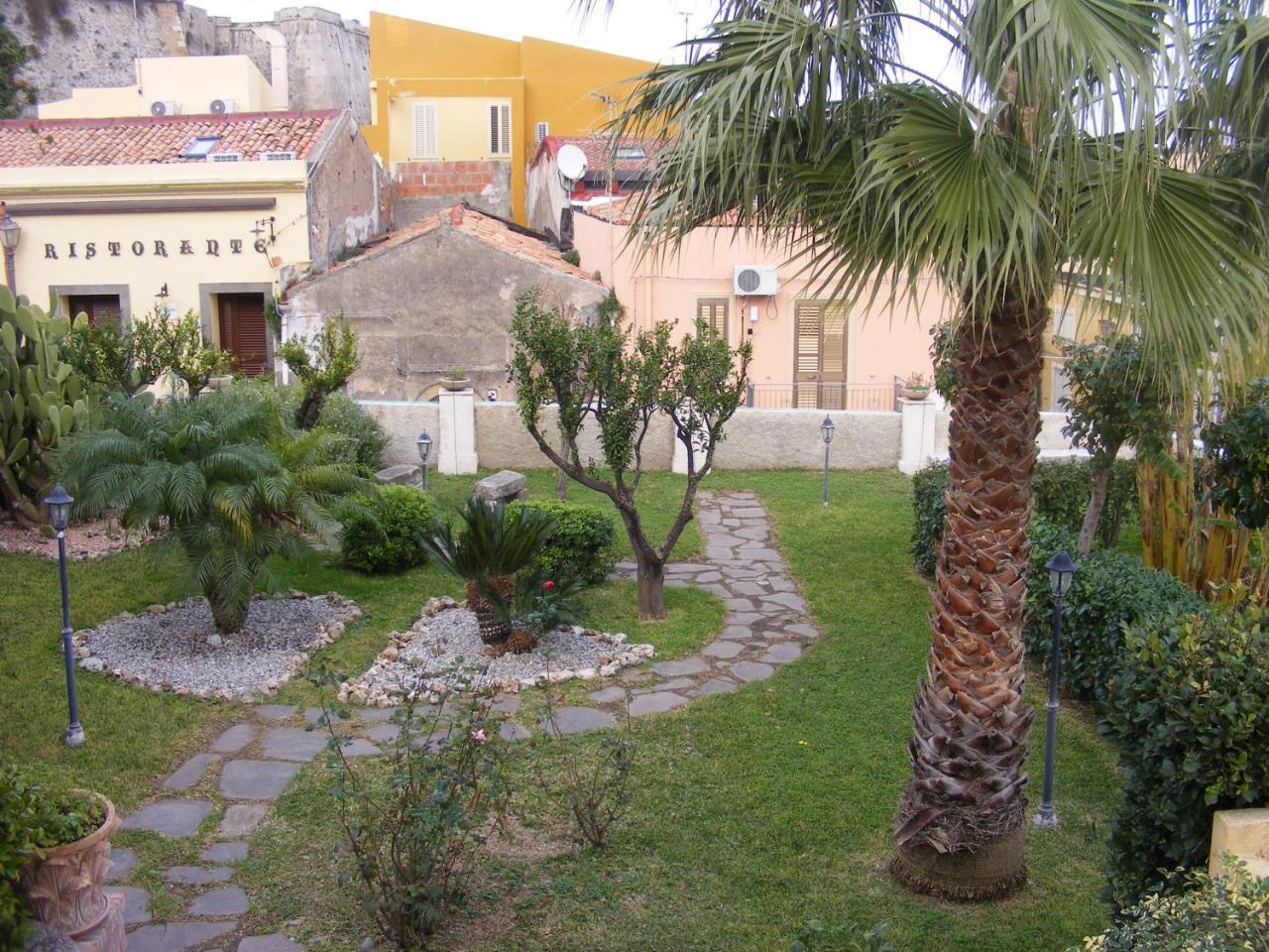 L'Antico Borgo Bed & Breakfast Milazzo Exterior foto